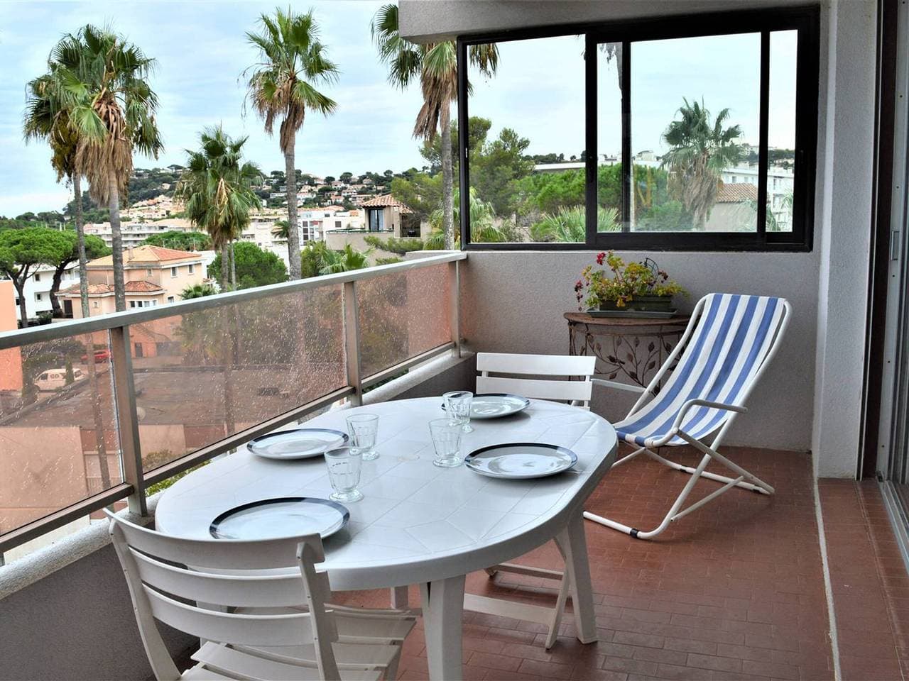 3-Zimmer-Wohnung für 4 Pers. in Cavalaire mit Klimaanlage 1