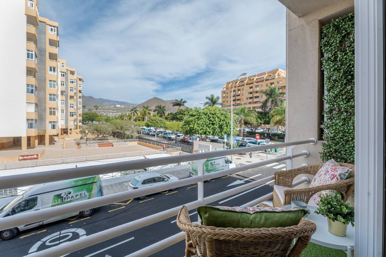 Foto 3 von 21: Ferienwohnung 'Marte Centro' mit Bergblick, Balkon und WLAN