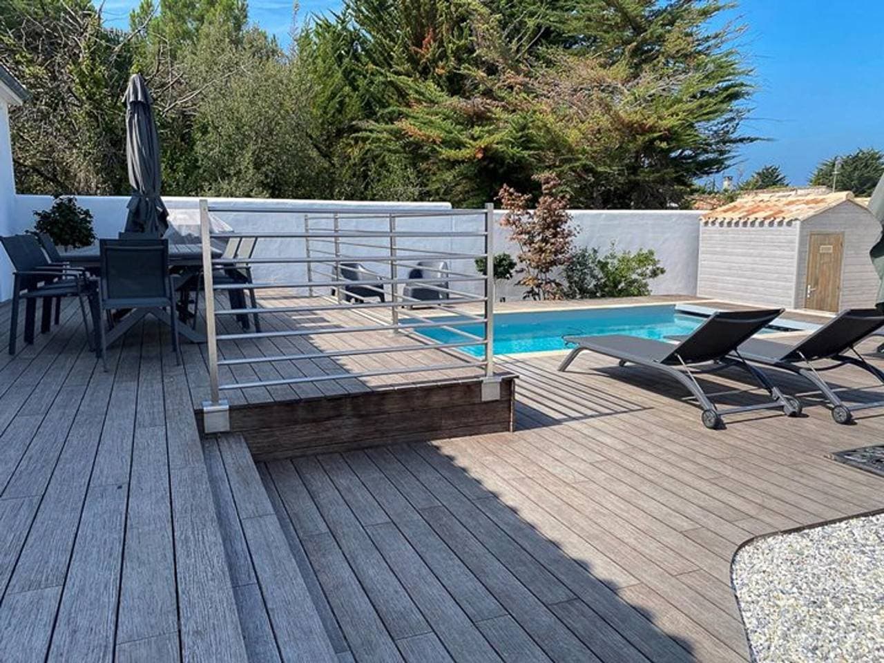 Foto 6 von 34: 125m² Villa mit beheiztem Pool, 3 Schlafzimmer, Terrasse in La Flotte