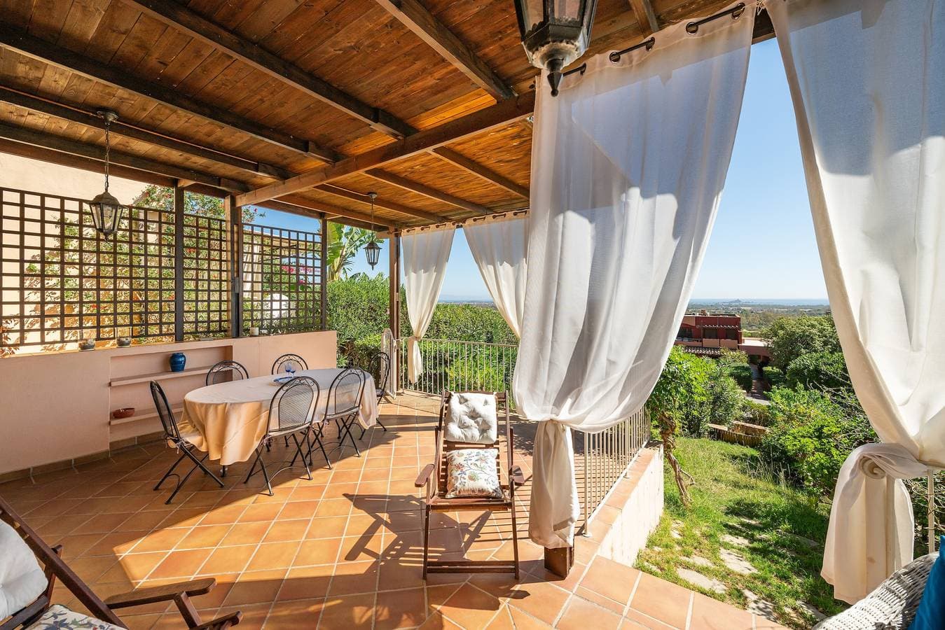 Foto 3 von 21: Ferienhaus 'Iris 8 Is Molas Golf Resort' mit Meerblick, privater Terrasse und WLAN