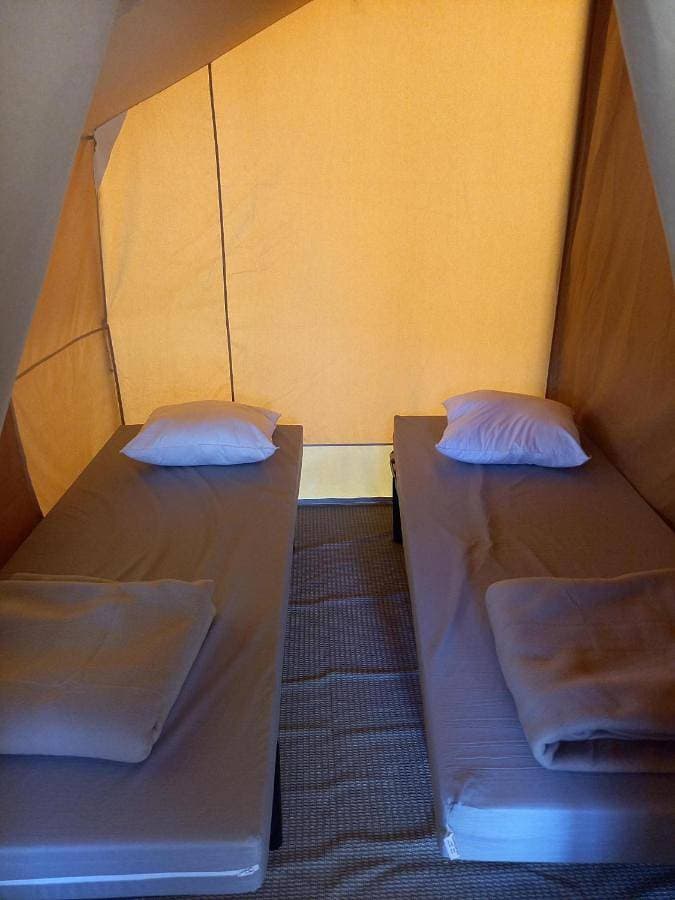 Foto 4 von 10: Tent