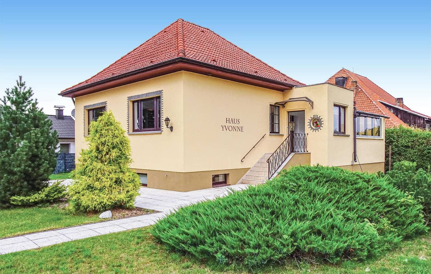 Gemütliche Wohnung mit TV, Terrasse, Parkplatz, Küche und Internet 1