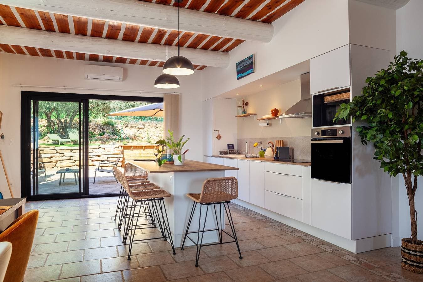 Foto 13 von 26: Ferienhaus 'La Bastide Des Oliviers' mit Bergblick, WLAN und Klimaanlage