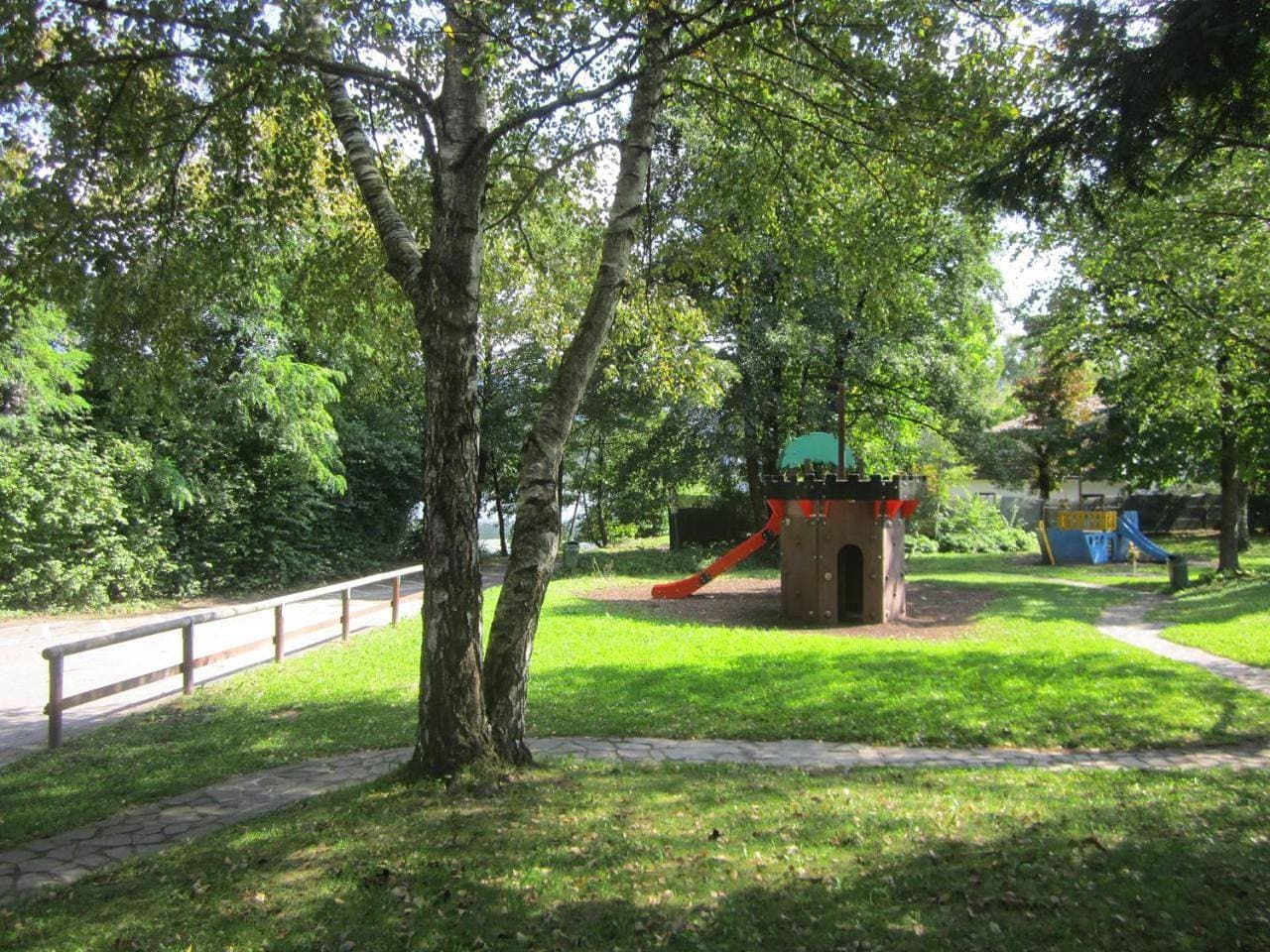 Foto 11 von 48: Holiday Home