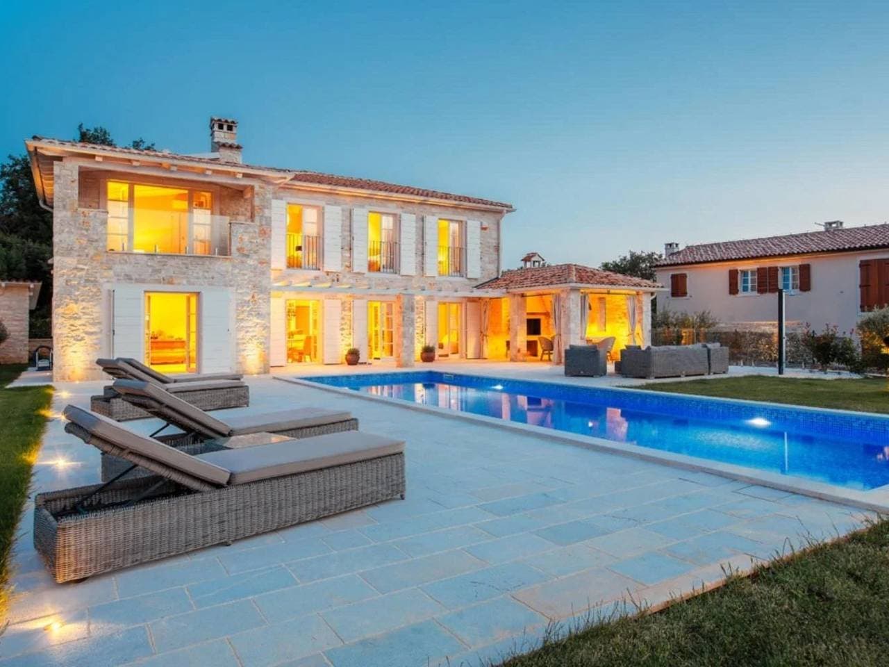 Foto 2 von 36: Villa Arabela mit 4 Schlafzimmern, in der Nähe von Porec