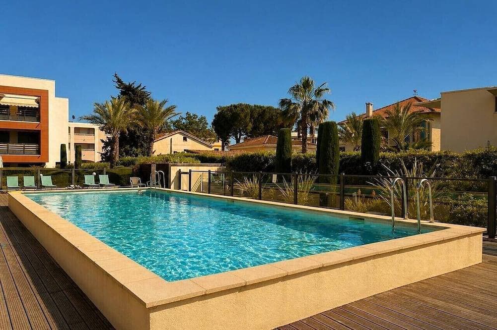 Foto 11 von 13: 2-Bedroom Apartment with Private Terrace · Pool · 50m from the Beach · Parking