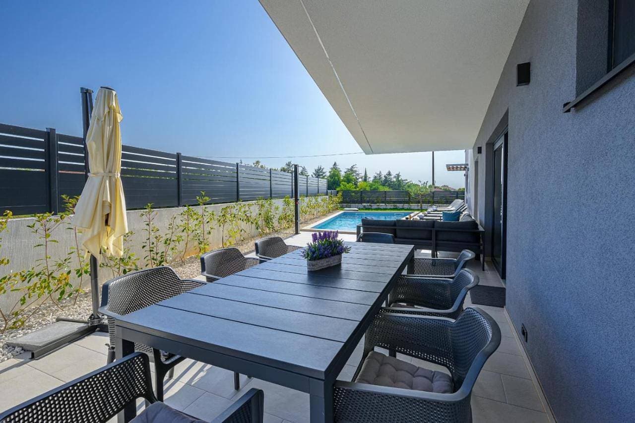 Foto 12 von 34: Villa with Private Pool