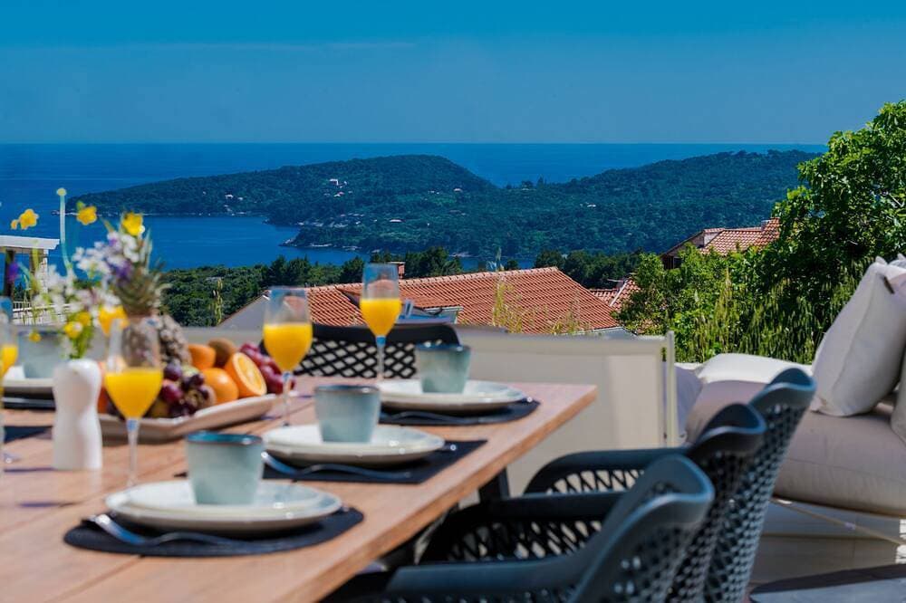 Foto 9 von 30: Villa Garden  Rose - Spectacular Sea View and Exclusive Privacy