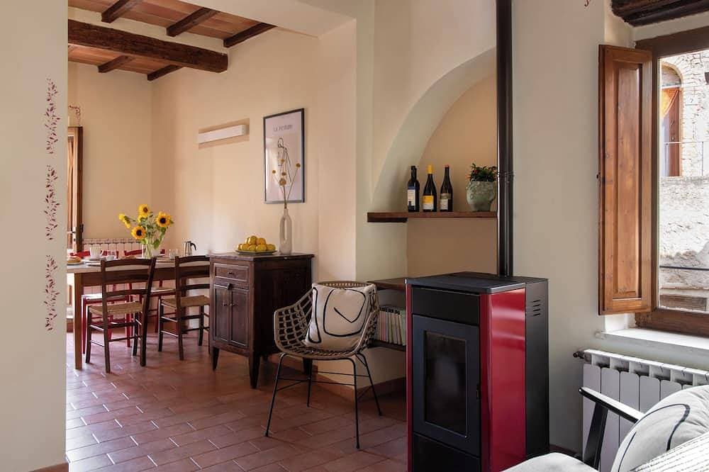 Foto 13 von 26: Il Borghetto - La Ghibellina Townhouse, private apartment with balcony