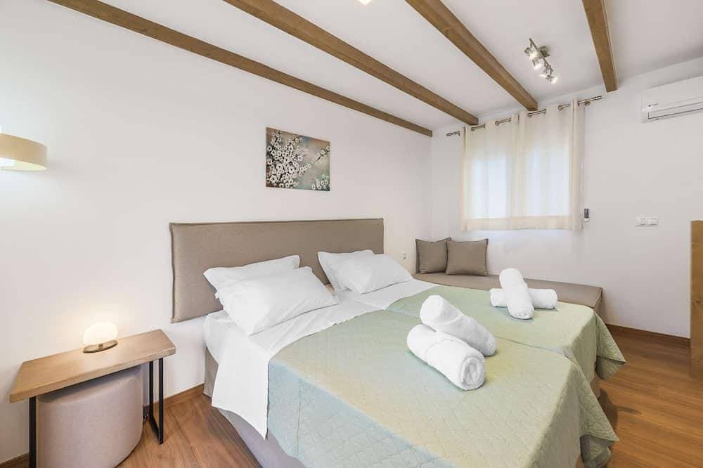 Foto 4 von 23: BlueGreen Holiday Homes – Barfuß zum Pool & Strand