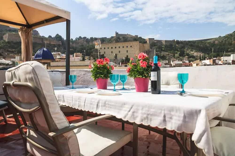Spacious House In Historic Center With Magnificent Views 1