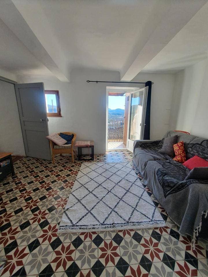 Foto 7 von 26: Three-Bedroom House