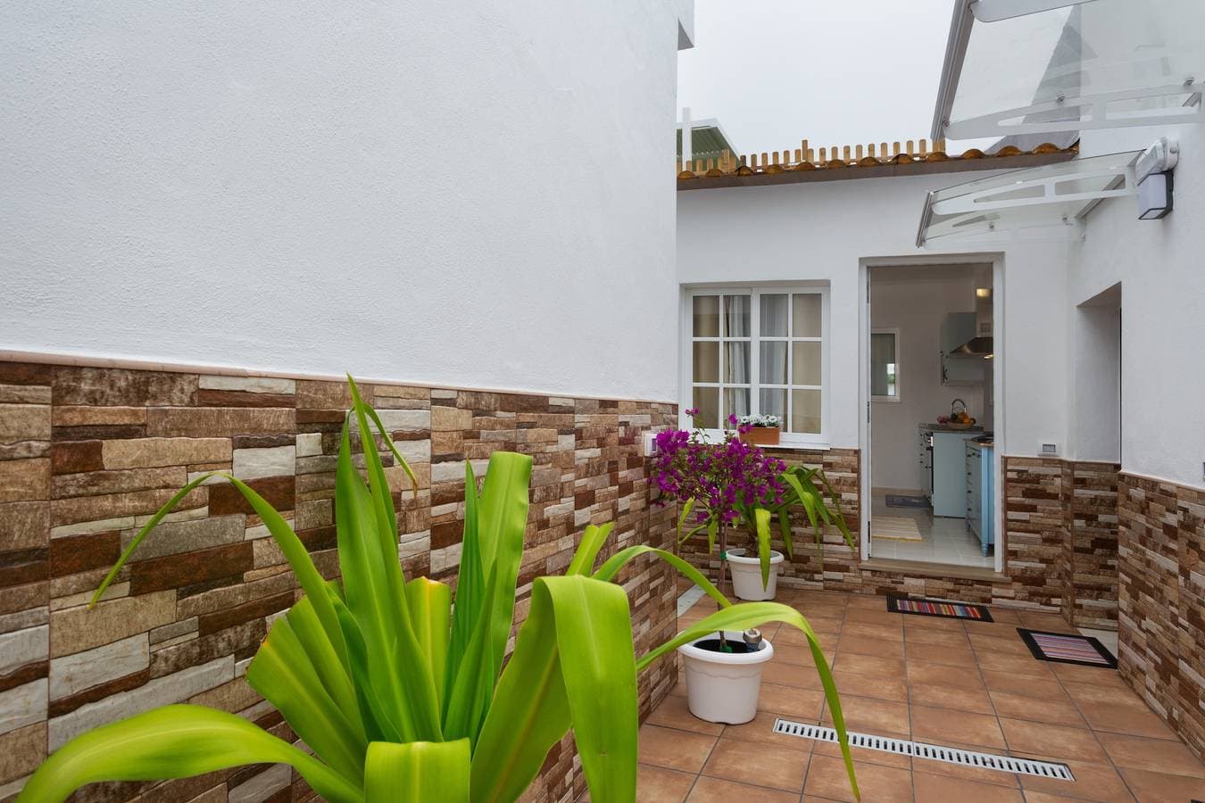 Foto 4 von 25: Ferienwohnung 'Los Abuelos 3 Icod' mit Bergblick, Gemeinschaftsterrasse und WLAN