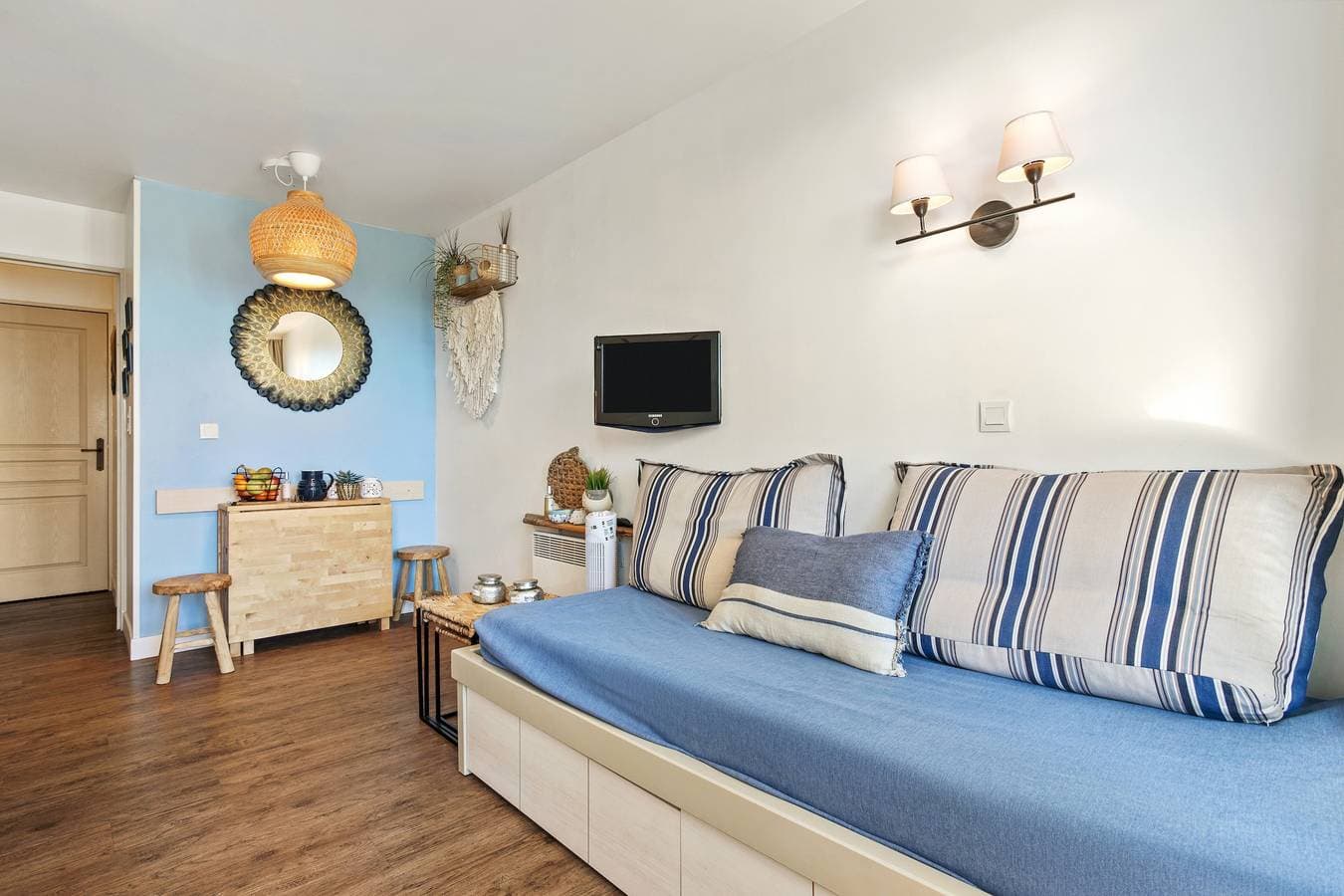 Foto 9 von 35: Apartment 'La Boheme' mit Gemeinschaftspool, privater Terrasse und Gemeinschaftsgarten