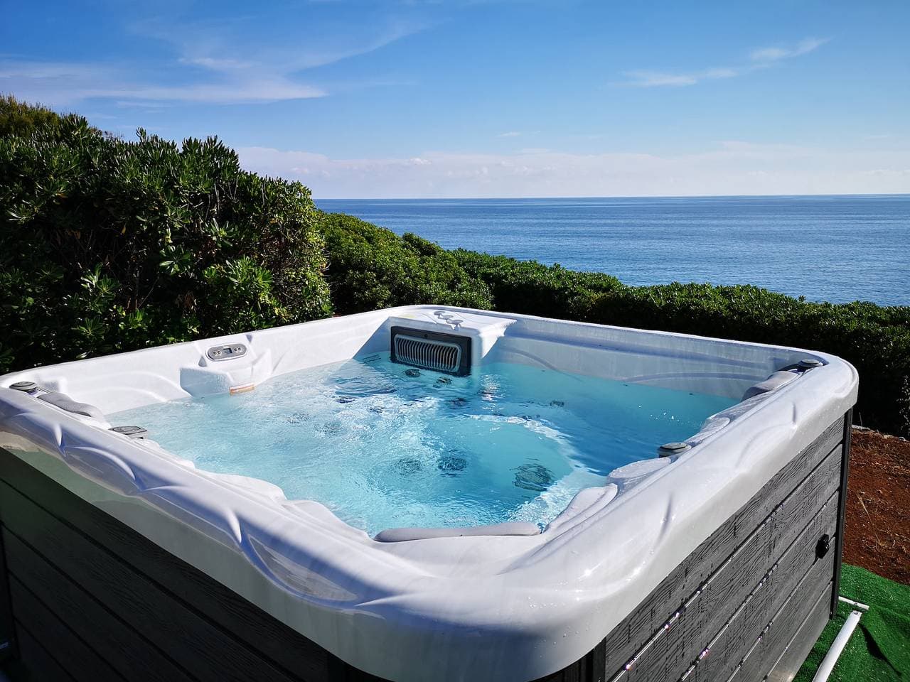 Foto 4 von 31: Einmalige Villa mit direktem Meerzugang&Whirlpool