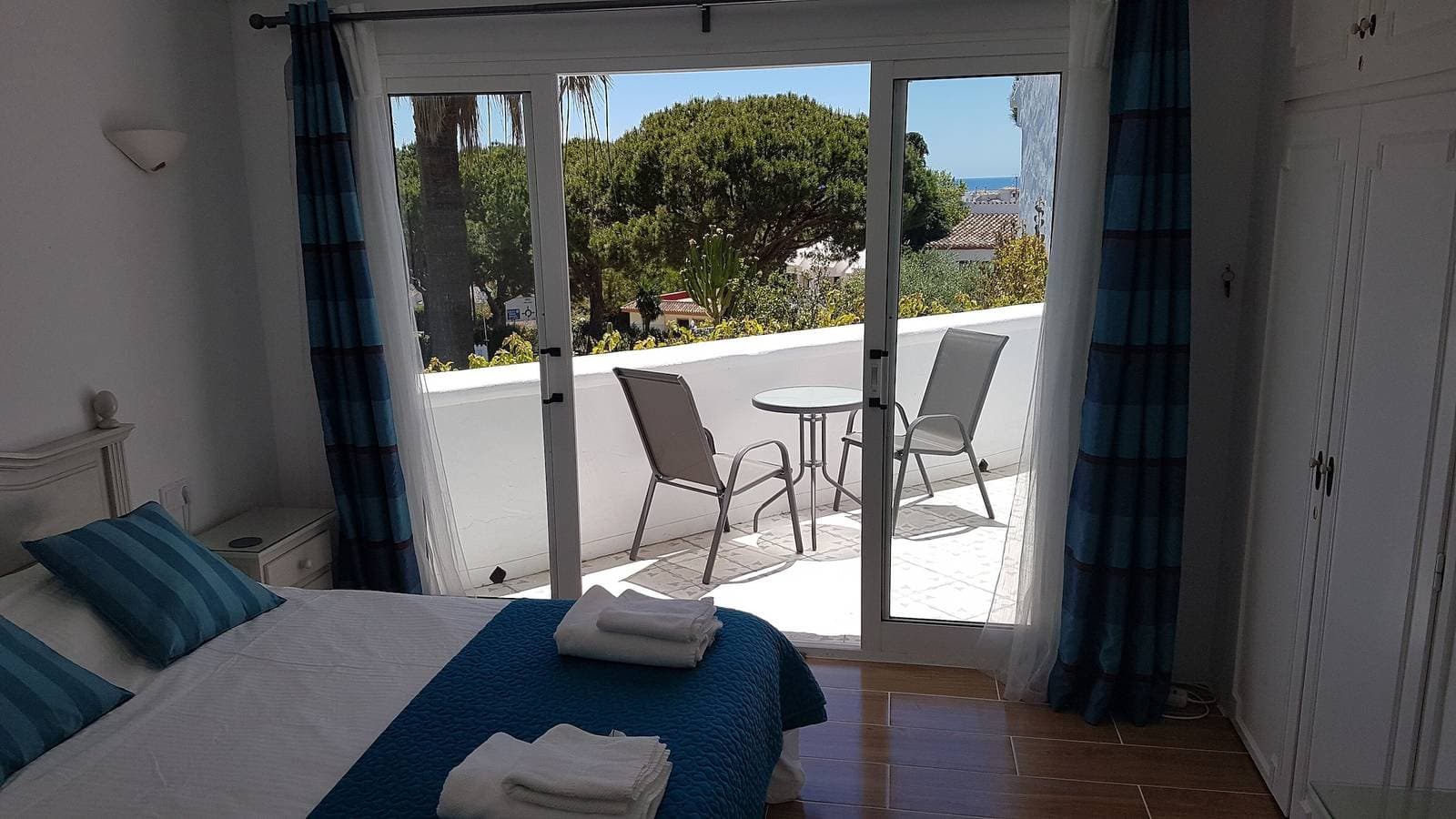 Foto 11 von 25: Ferienhaus "Casa Los Pinos" mit Meerblick, Pool, Balkon, Klimaanlage und WLAN