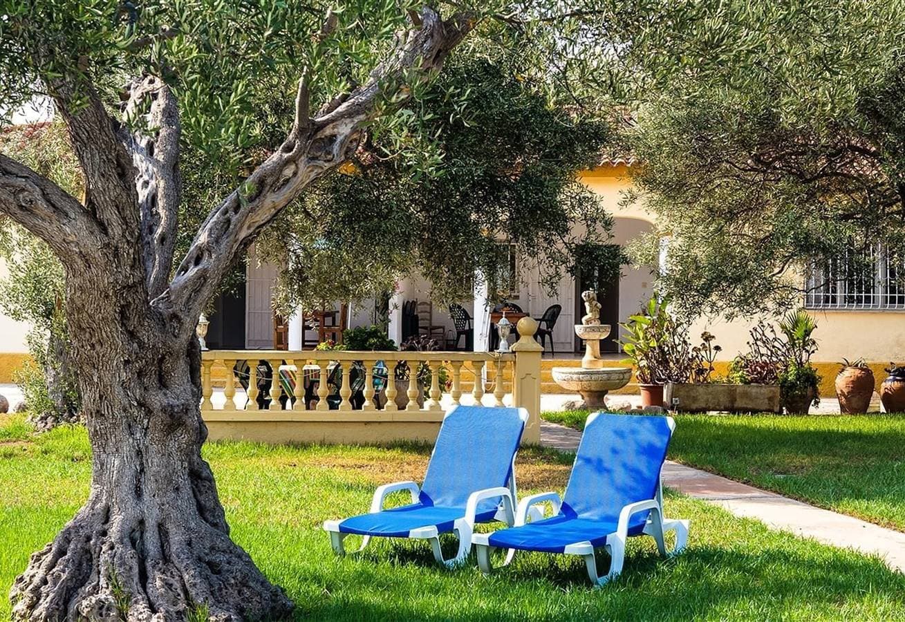 Foto 8 von 44: Villa in direkter Strandnähe ,mit privatem beleuchtetem Pool, Garten, 2Terrassen, Grill und WLAN