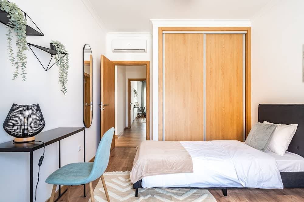 Foto 12 von 30: Twilight Blue Apartment, Ponte de Sor, Portalegre !new!