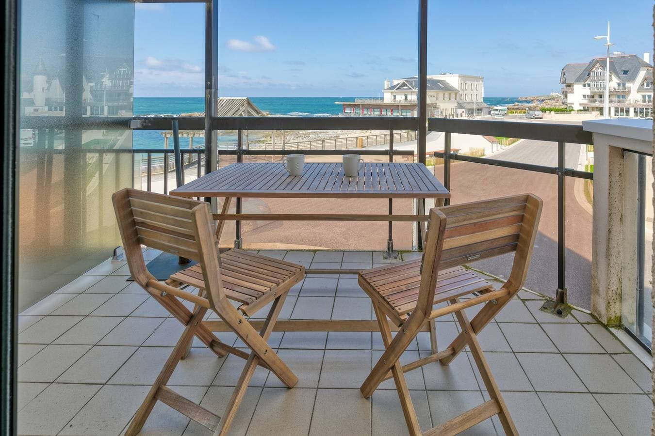 Appartement vue mer 20m de la plage 1