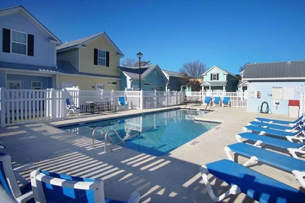 Foto 11 von 15: Gulf Stream Cottage 251 - Walk to Beach - Community Pool - 2 Bed/2 Bath