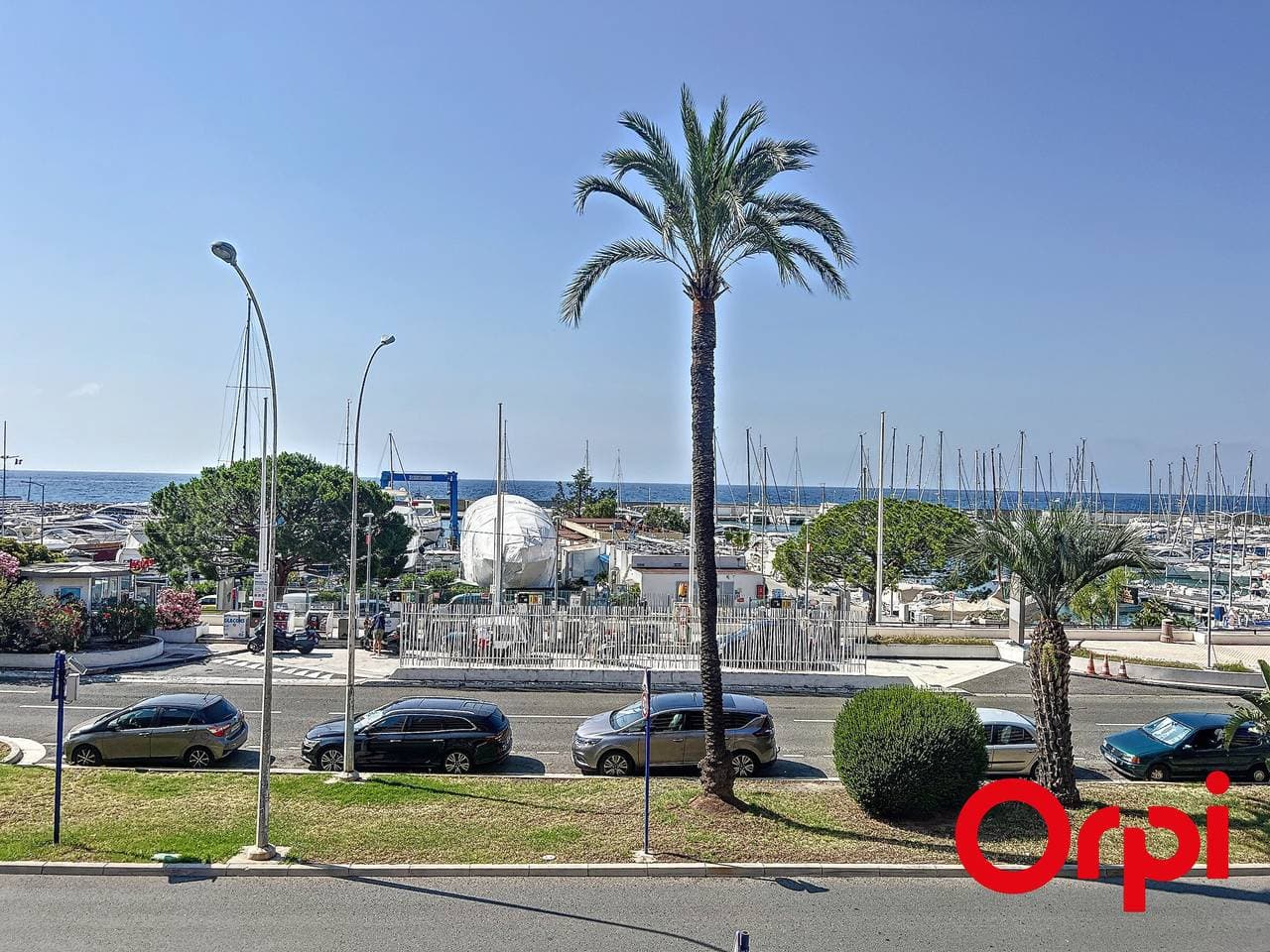 Foto 13 von 17: Renoviertes Studio mit Terrasse, Klimaanlage und Parkplatz in Menton