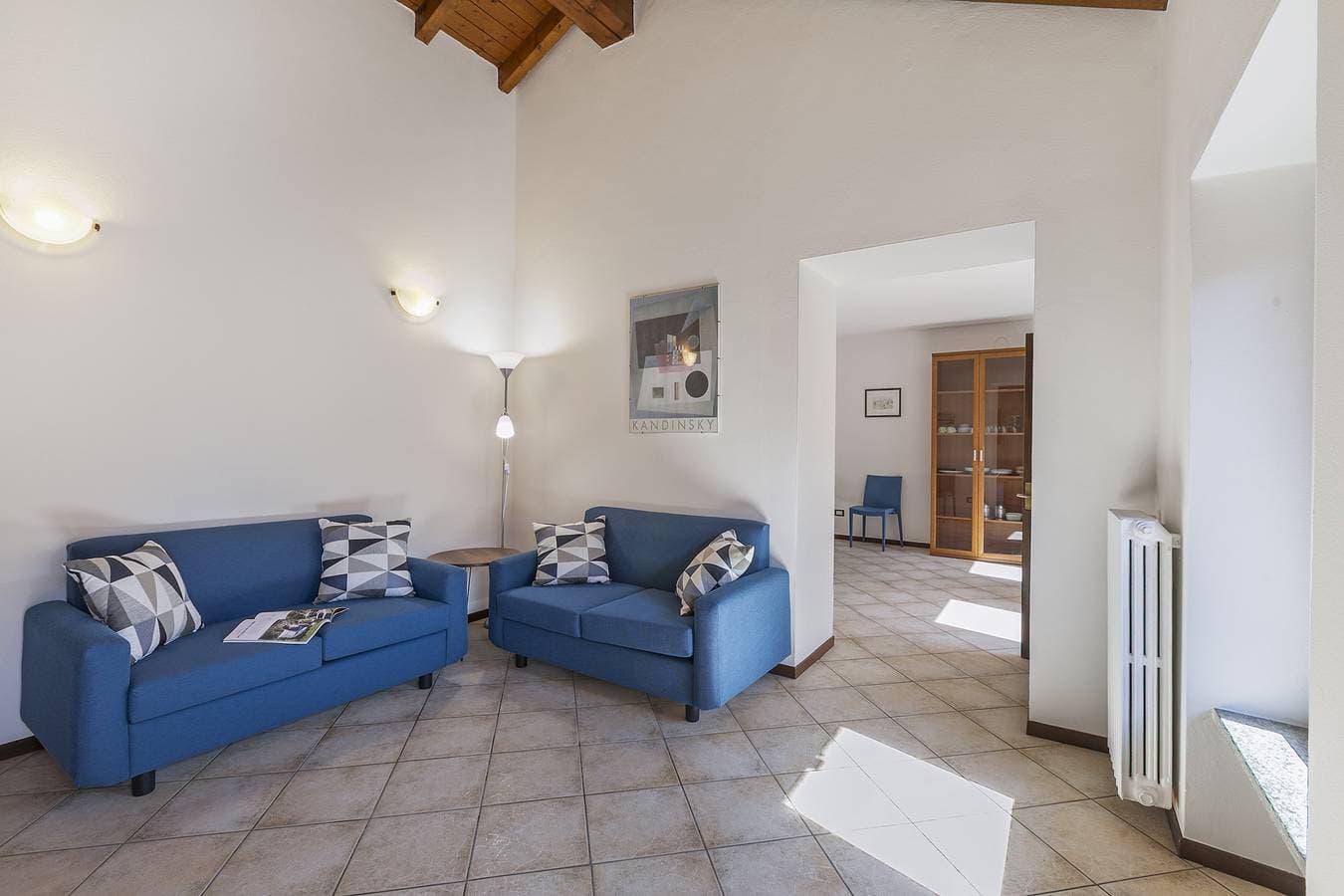 Foto 9 von 27: Nel Cuore Di Baveno Apartment, 50m from Lake