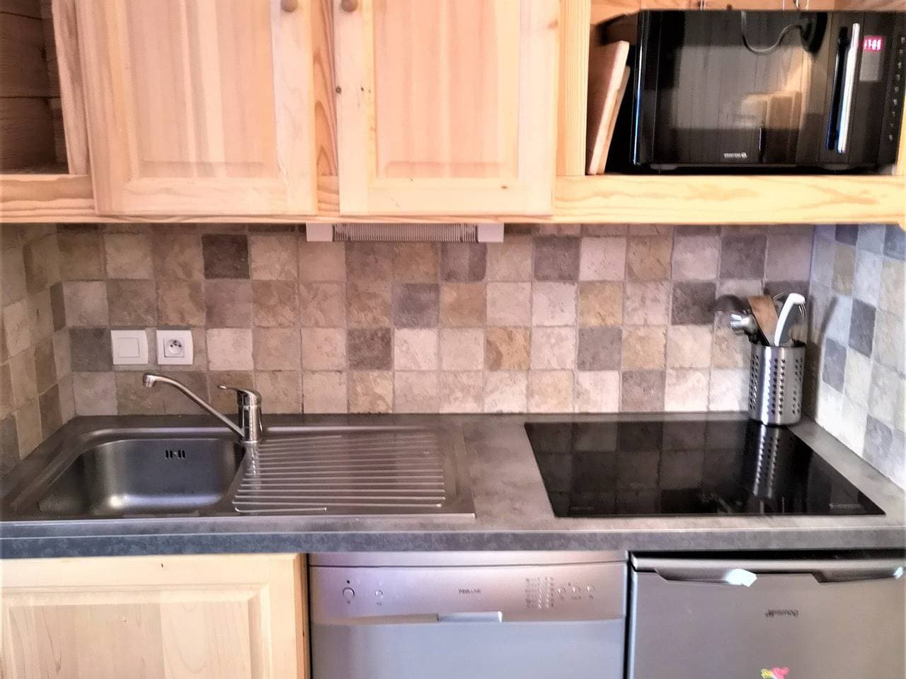 Foto 4 von 13: Residenz Les Chalets d'Aurouze, La Joue du Loup, Dévoluy - Gemütliches Duplex für 4 Personen