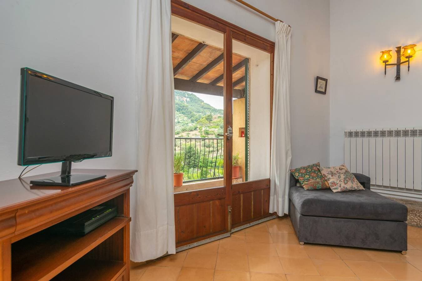 Foto 10 von 25: Casa Miranda - Ferienhaus mit Terrasse in Valldemosa. WiFi gratis