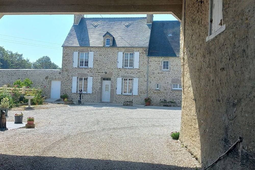 Foto 11 von 30: Haus in St Marcouf, in der Nähe der Landungsstrände und Sainte Mère Eglise