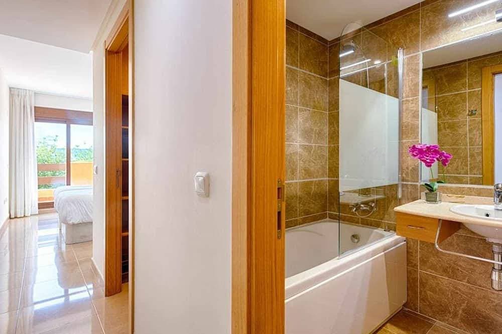 Foto 6 von 25: Fabelhafte 2-Zimmer-Wohnung in Estepona mit Pool und am Strand
