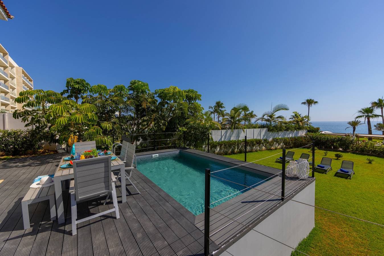 Foto 5 von 46: Protaras Sunrise Zen Seafront Villa