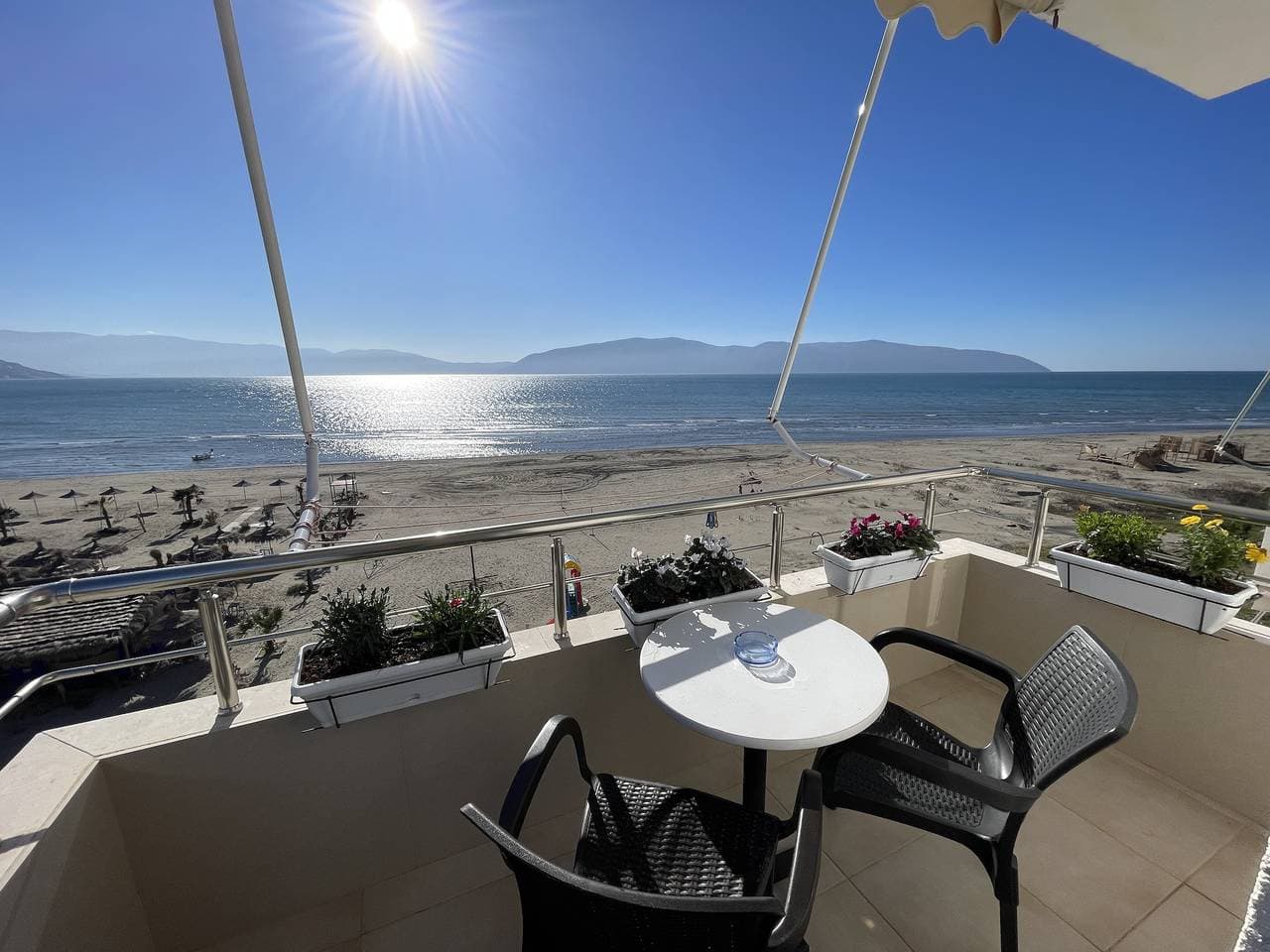 Foto 3 von 15: Meerblick-Apartment Vlore