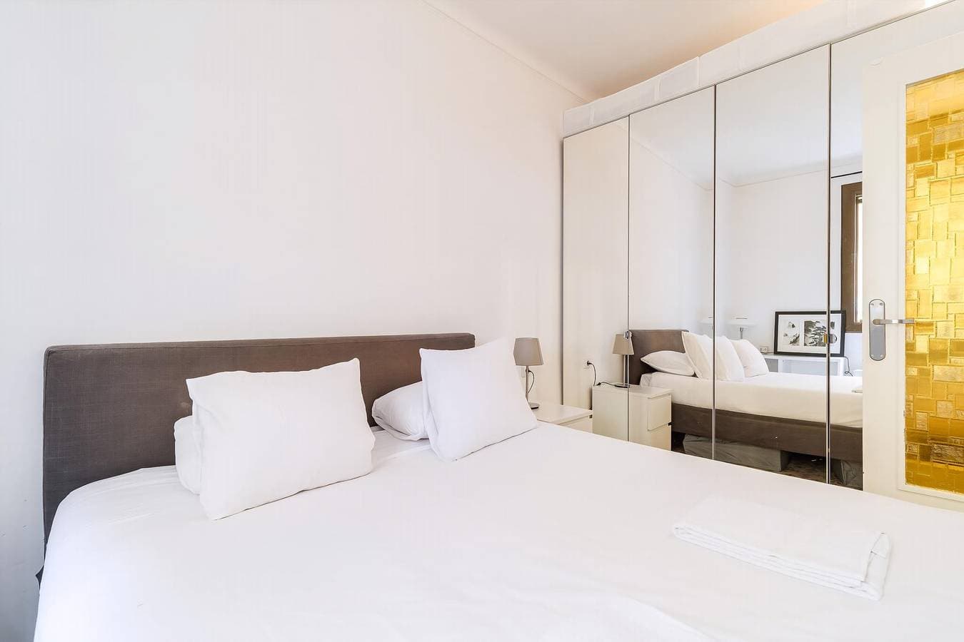 Foto 6 von 31: Ferienwohnung für 3 Personen mit Balkon