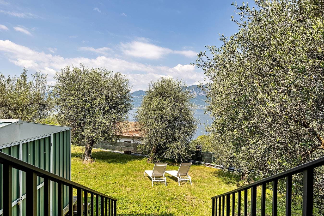 Foto 8 von 27: Ferienwohnung 'Casa Maria' mit Seeblick, privatem Garten und WLAN