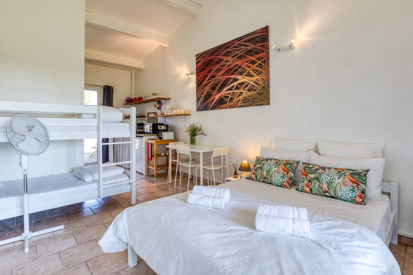 Foto 10 von 23: 'Mas Des Cypres - Mazet 4'  mit Privatterrasse, Gemeinschaftsgarten und WLAN
