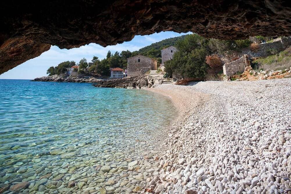 Foto 9 von 10: Studio Appartement am Strand Bucht Tvrdni Dolac, Hvar