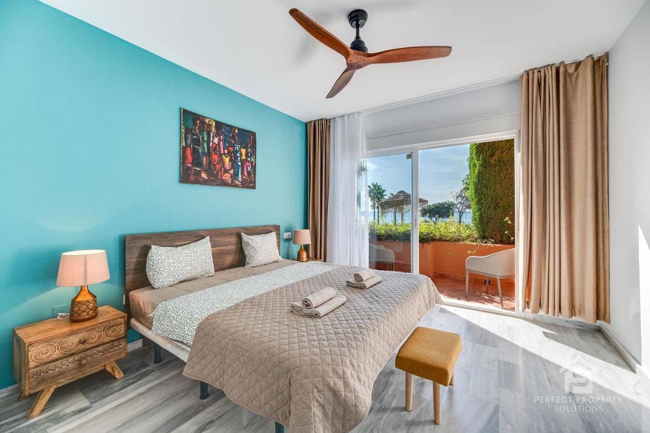 Foto 4 von 51: Two-Bedroom Apartment with Sea View