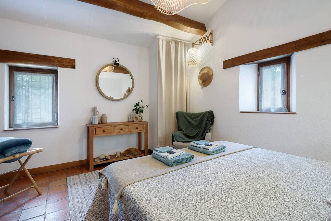 Foto 9 von 35: 1. Etage: Zimmer „Le Rocher de l'Aigle“ 15 m²