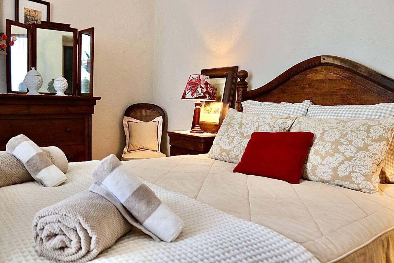 Foto 10 von 34: Ferienhaus 'A Casa Dos Raminhos' mit privatem Pool und Terrasse