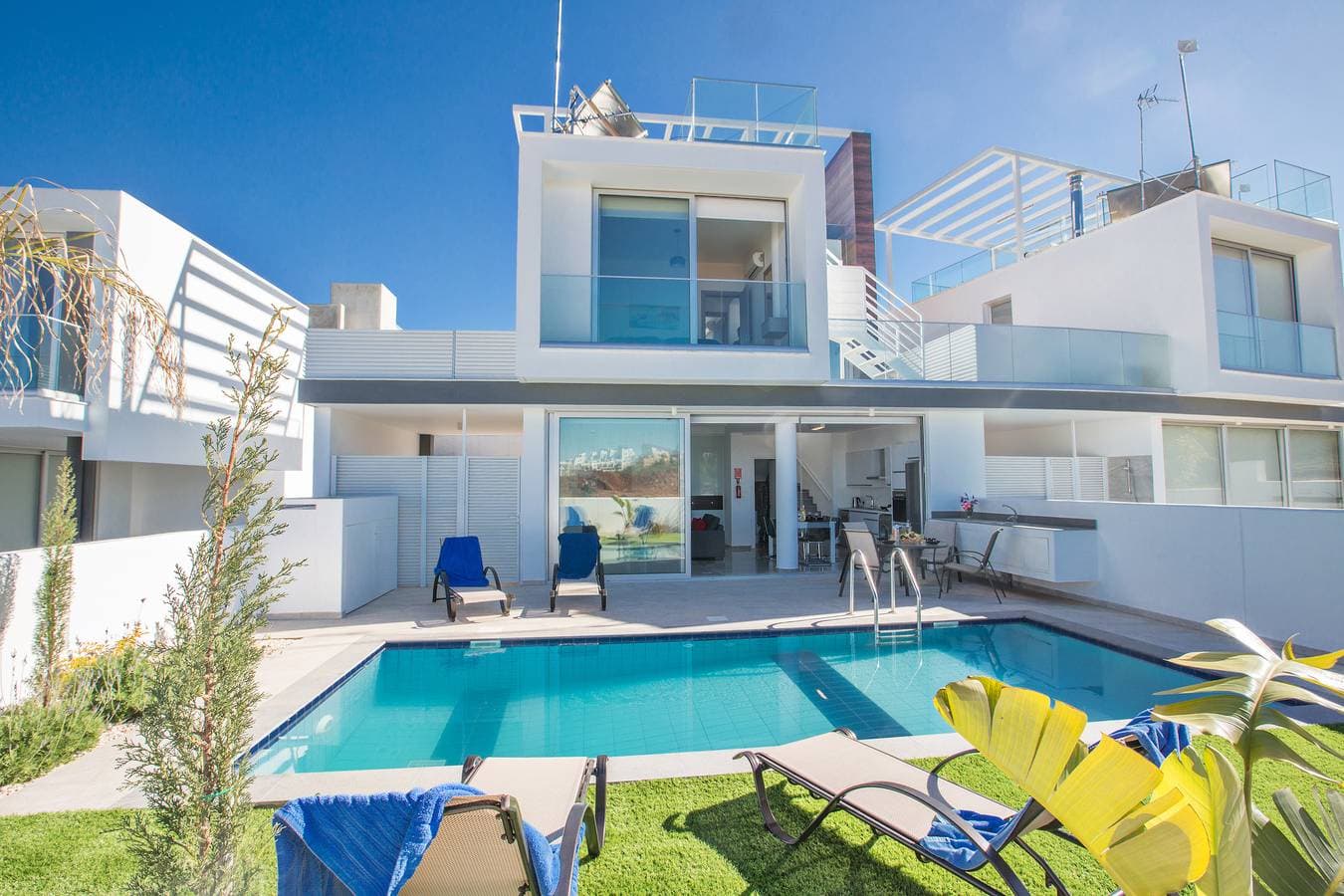 Foto 2 von 20: Villa Prol25, schöne 2bdr Protaras Villa mit Pool, in der Nähe von Fig Tree Bay