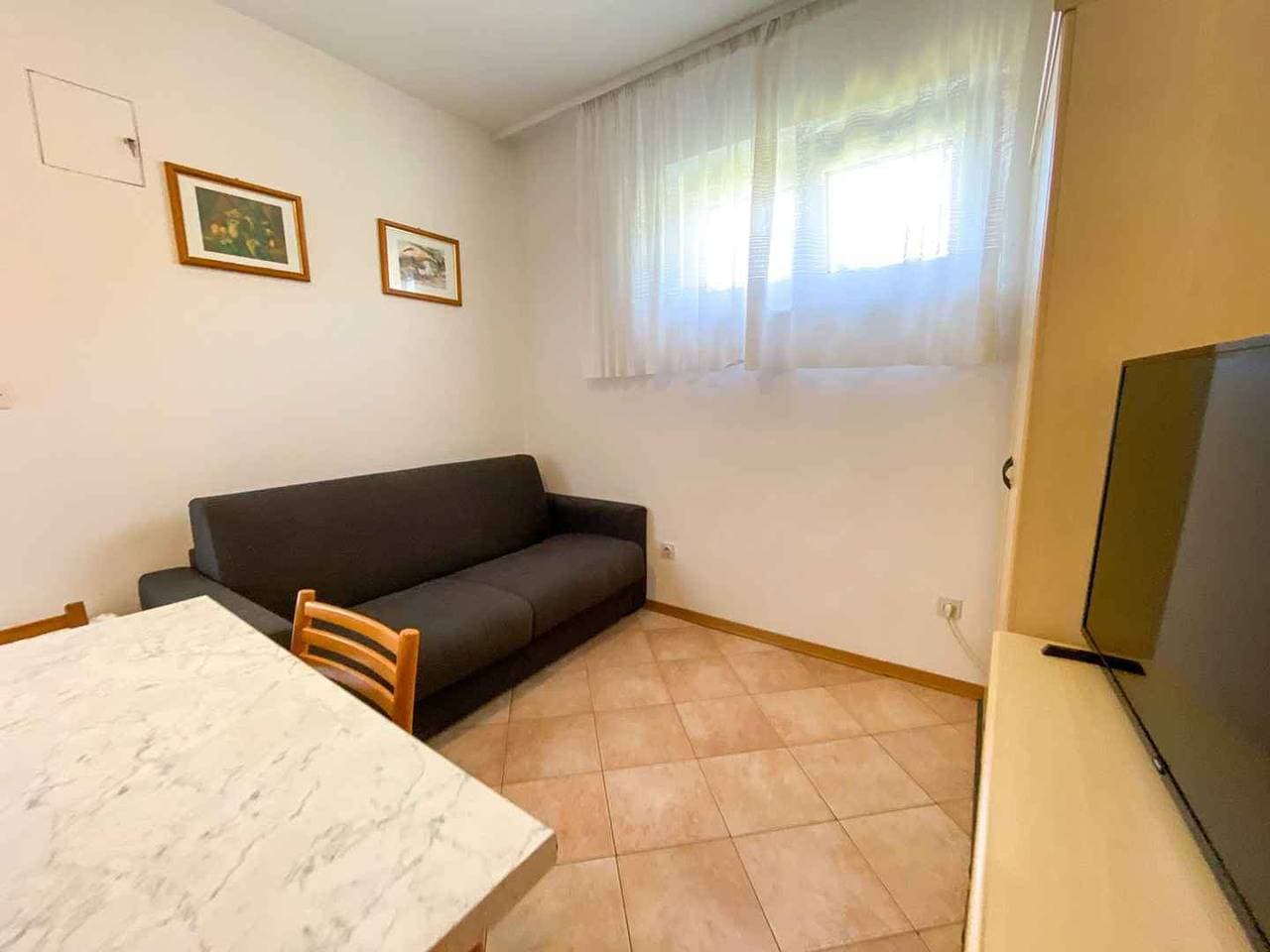 Foto 11 von 27: Ferienwohnung mit Terrasse und Klimaanlage