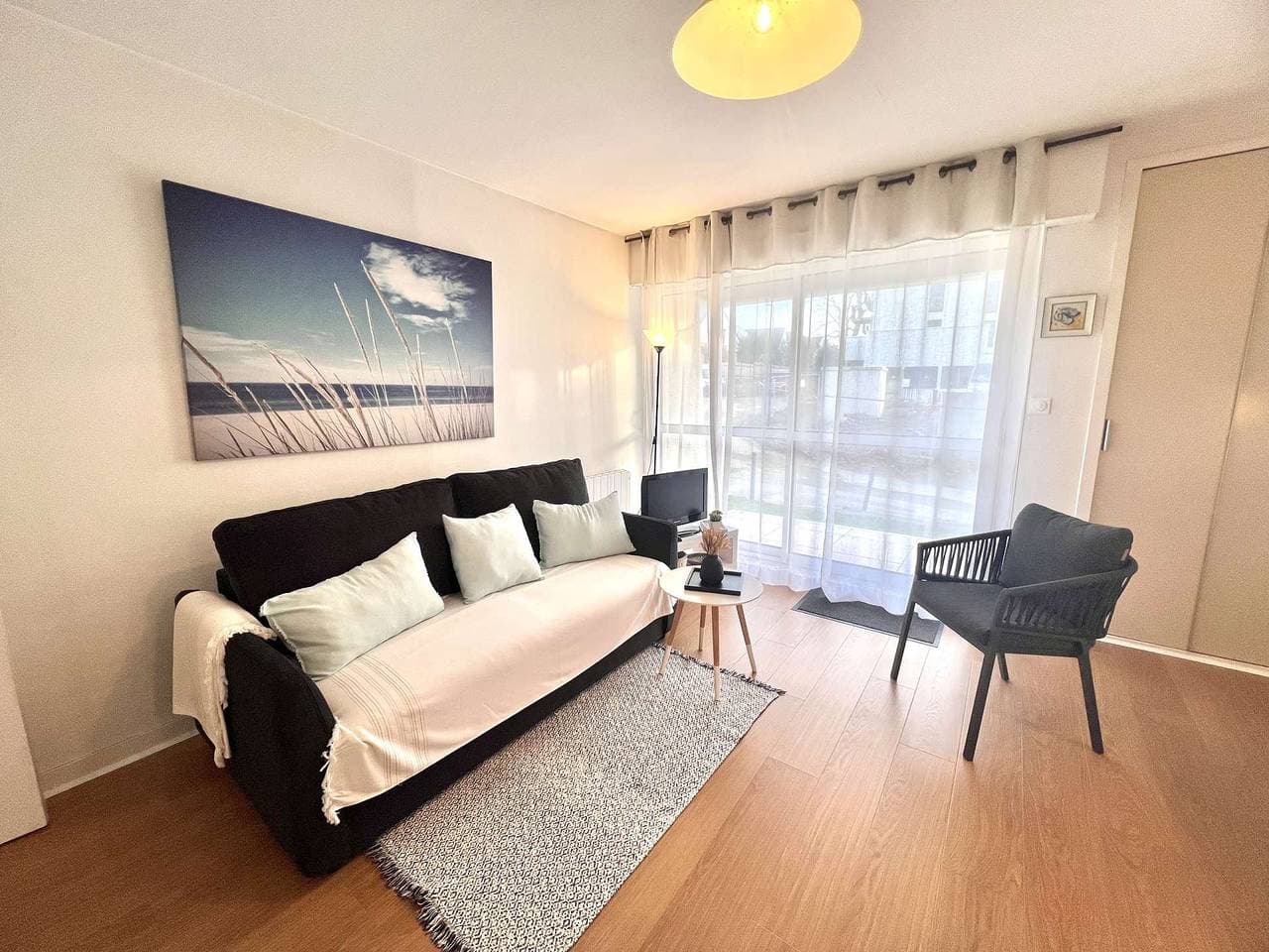 Foto 3 von 11: Ferienwohnung für 4 Personen mit Terrasse