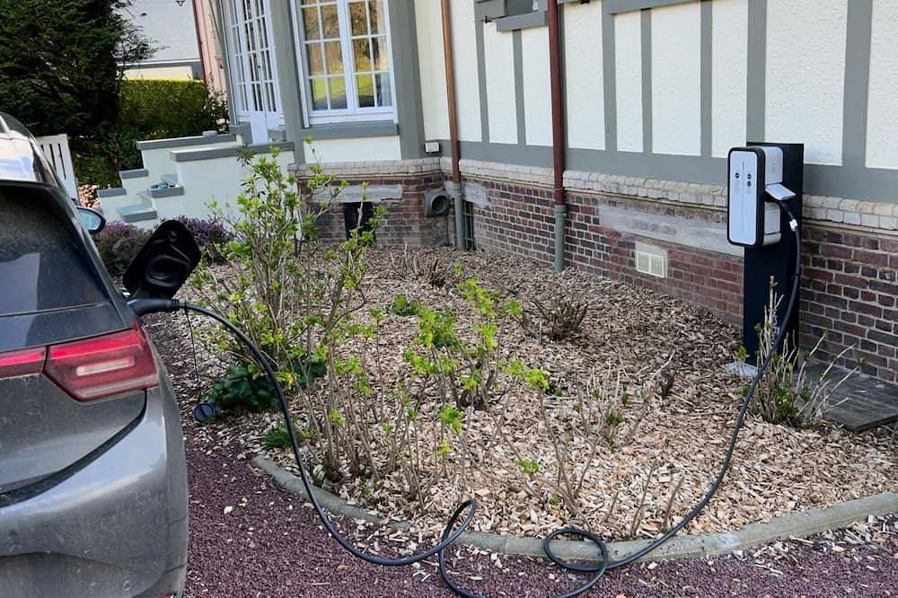 Foto 12 von 30: Grand-Duplex ****, Meerblick, 5 Schlafzimmer, Bettwäsche, privaten Garten