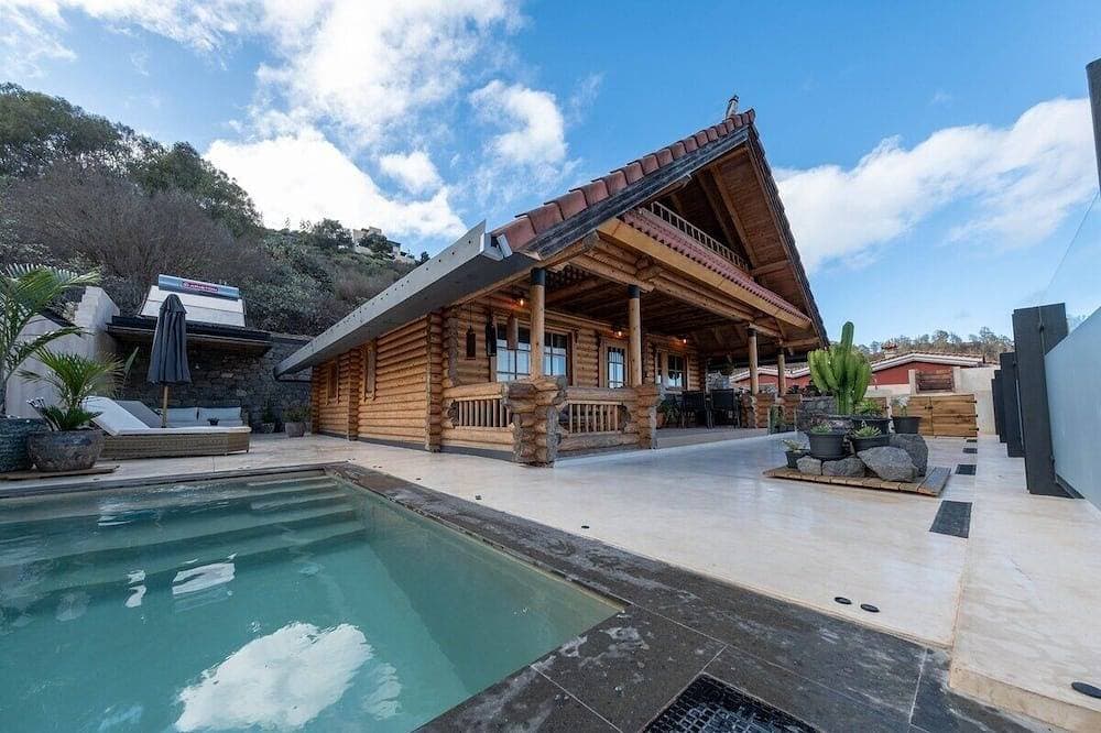 Cabin Tranquil Organic Heated Pool 1