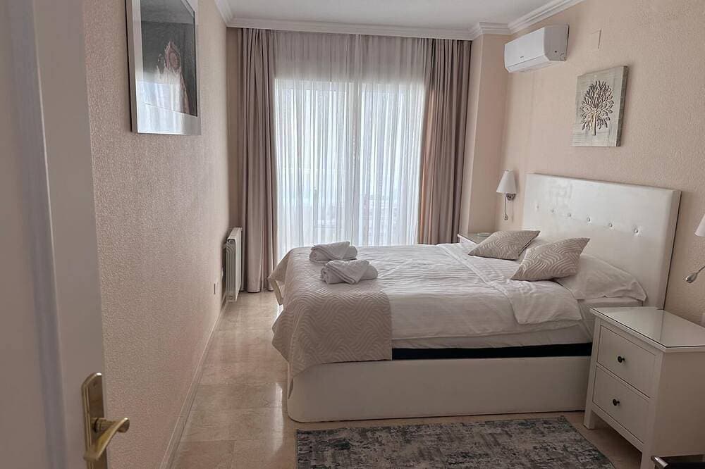 Foto 3 von 17: Romantic flat 3 min from the beach and 1 min from golf course