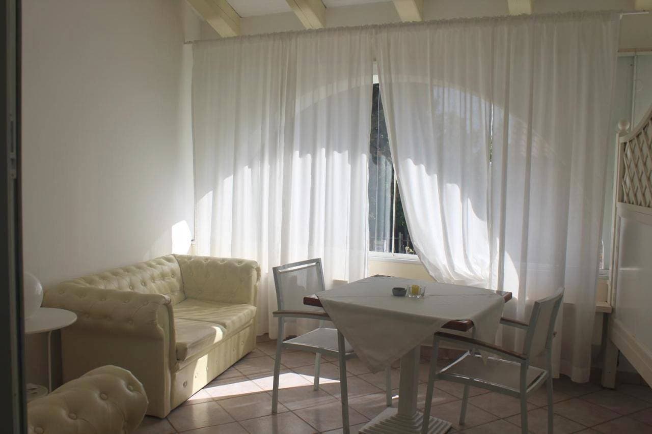 Foto 5 von 17: Deluxe Double Room with Balcony
