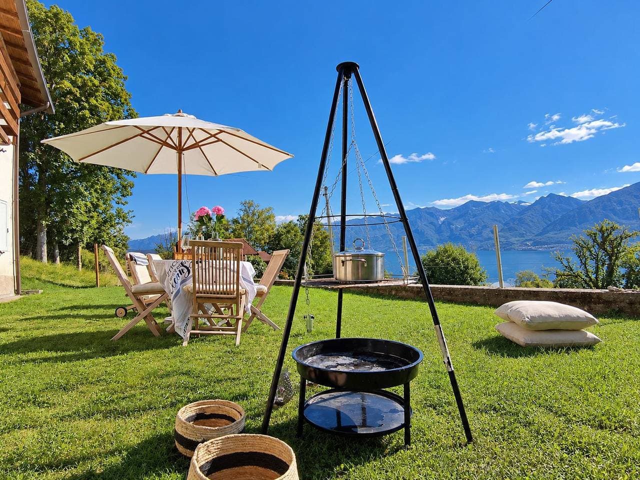 Foto 4 von 35: Bergoase Ferienhaus Argentina mit Seeblick