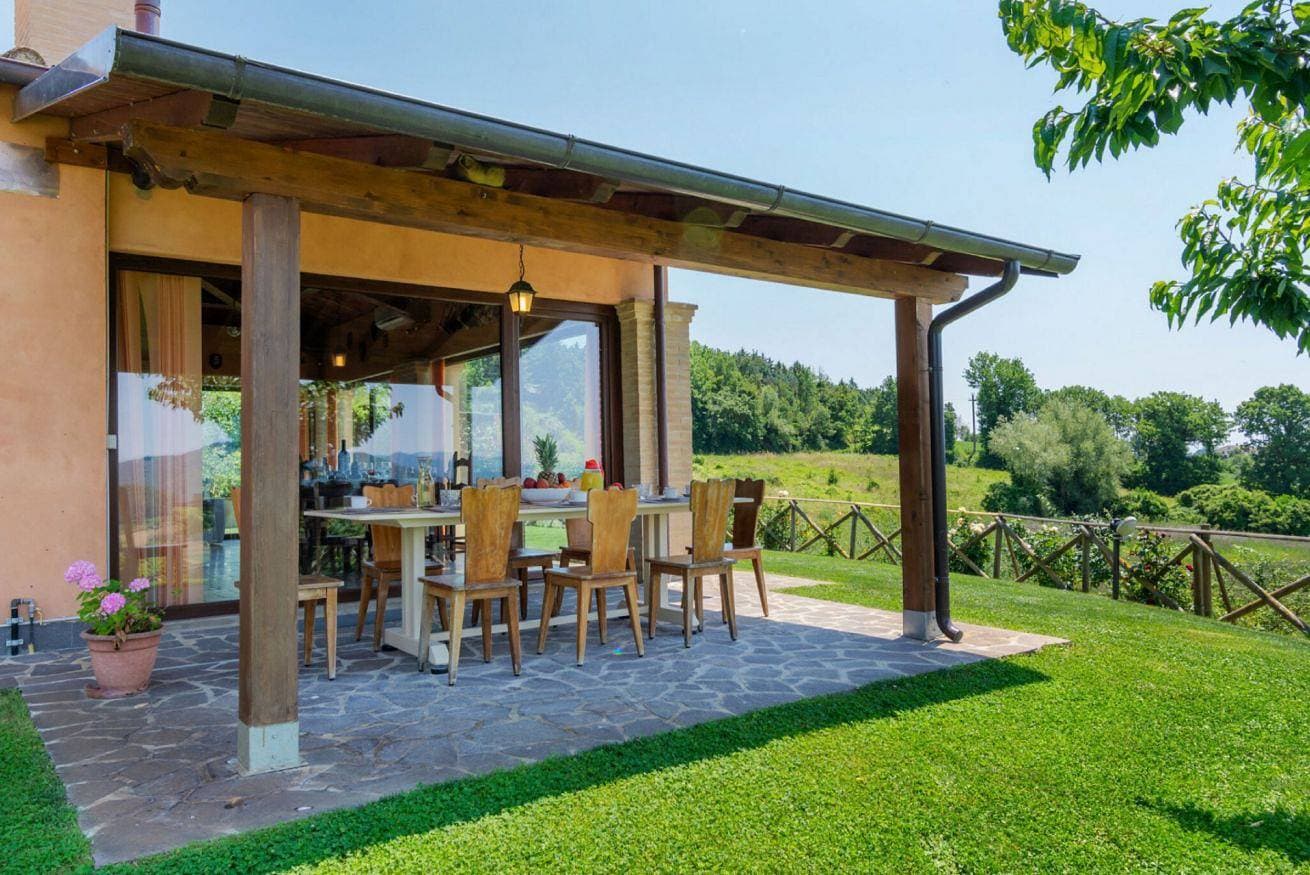 Foto 9 von 54: Villa für 12 Personen mit Pool