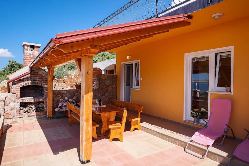 Foto 10 von 11: 1-Zimmer-Ferienwohnung mit Terrasse Kozjaca, Paklenica