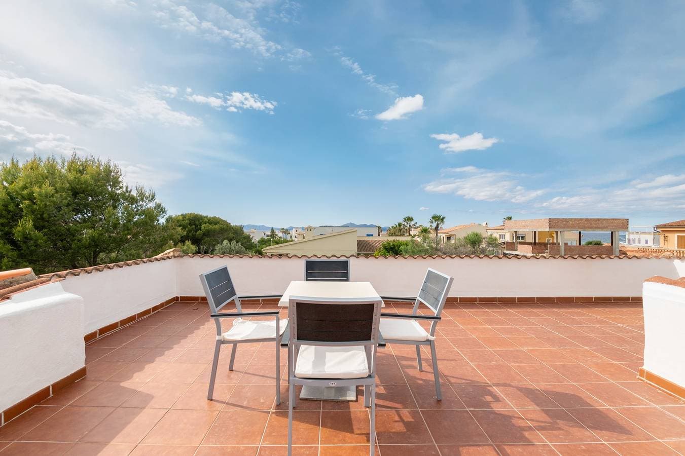 Foto 4 von 29: Villa „Mimosa“ mit Meerblick, WLAN und Klimaanlage